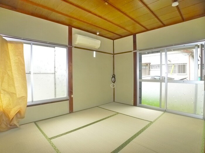 物件内観写真7　(居室)