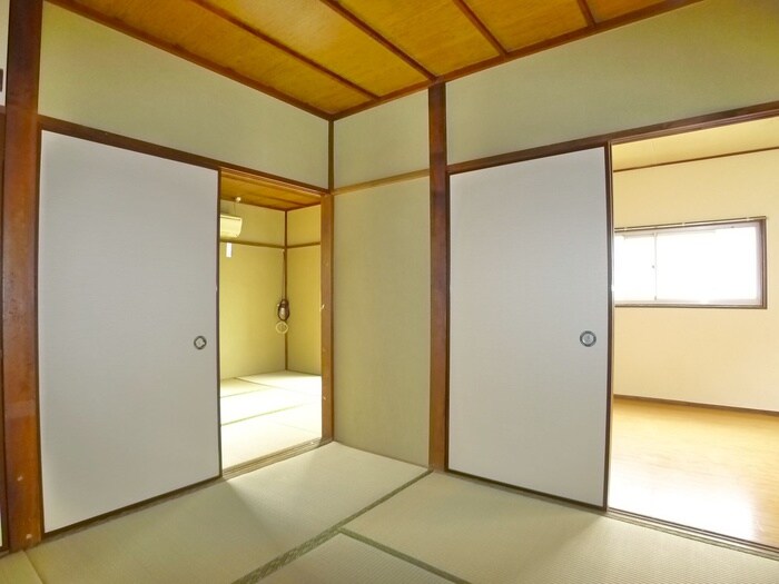 物件内観写真10　(居室)