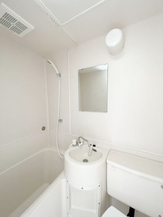 物件内観写真15　(洗面)