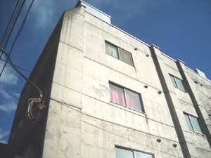 ファーストウッド武蔵関外観写真