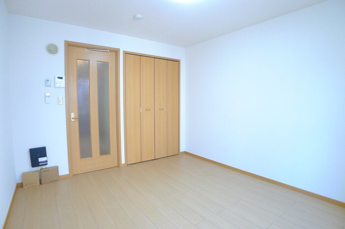 物件内観写真10　(居室)