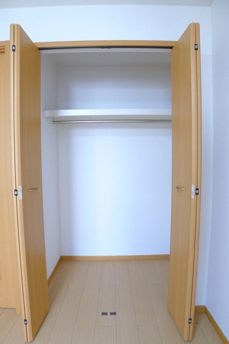 物件内観写真11　(収納)