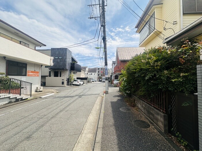 物件外観写真6　(周辺環境)