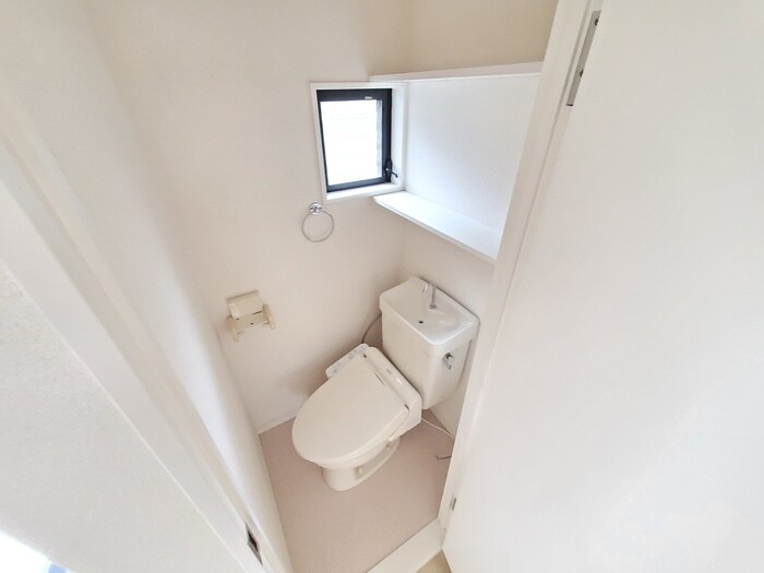 物件内観写真12　(トイレ)