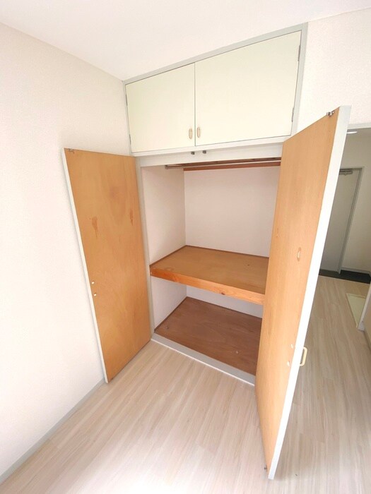 物件内観写真13　(収納)