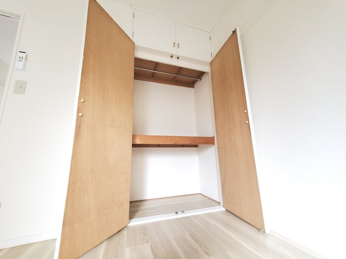 物件内観写真13　(収納)