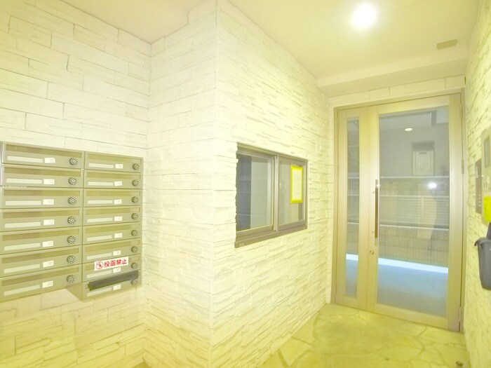 物件外観写真4　(建物設備)