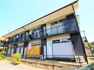 小井沼コ－ポ外観写真