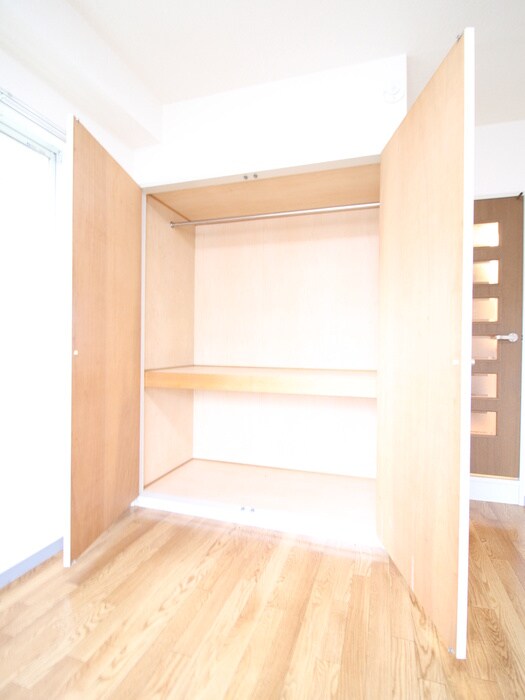 物件内観写真15　(収納)