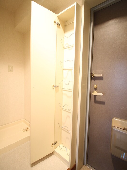 物件内観写真19　(靴箱)