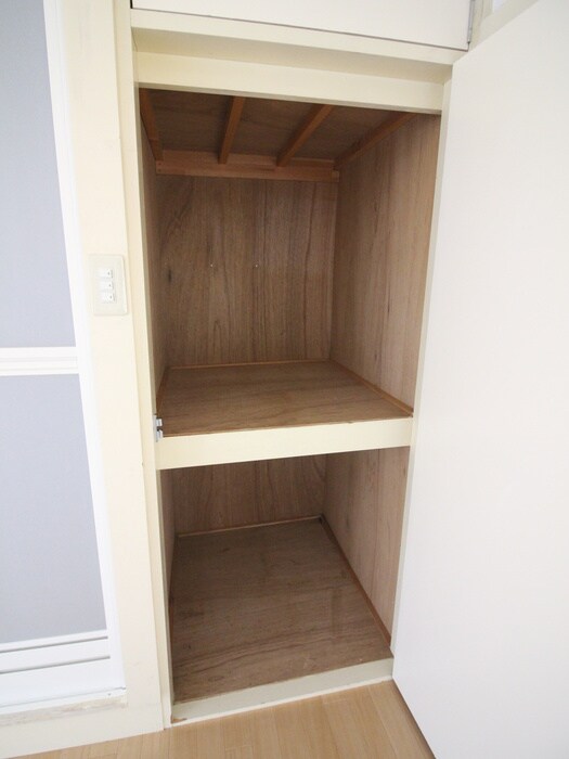 物件内観写真14　(収納)