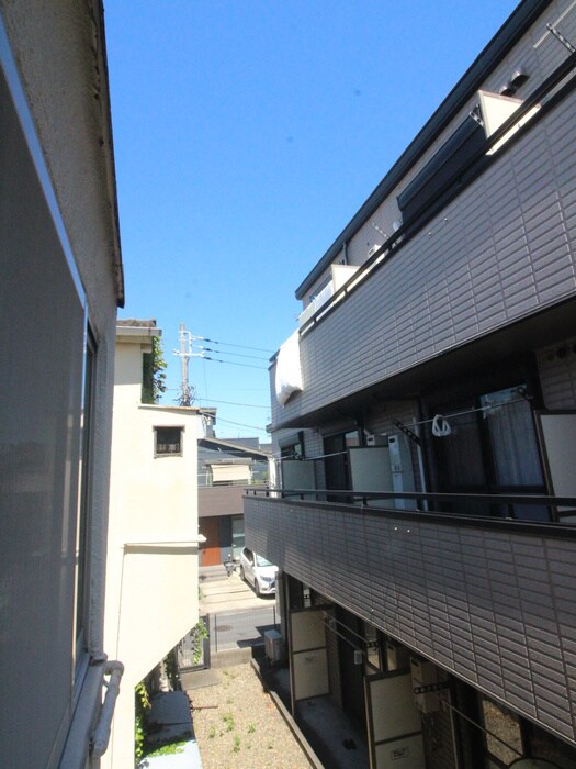 物件内観写真19　(室内からの展望)