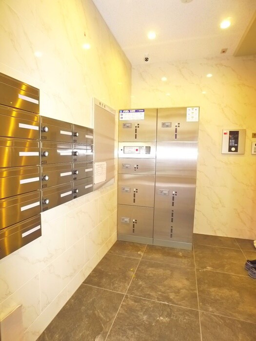 物件外観写真3　(建物設備)