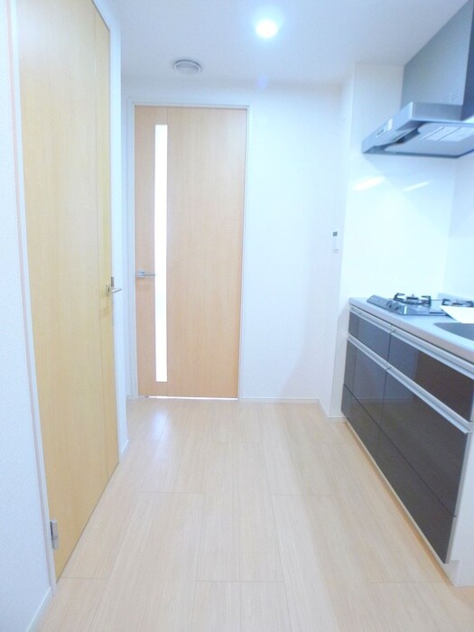 物件内観写真18　(廊下)