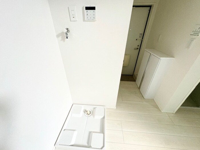 物件内観写真11　(洗濯機置場)