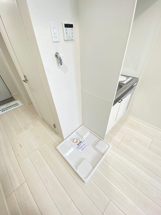 物件内観写真13　(洗濯機置場)