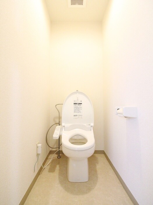 物件内観写真17　(トイレ)