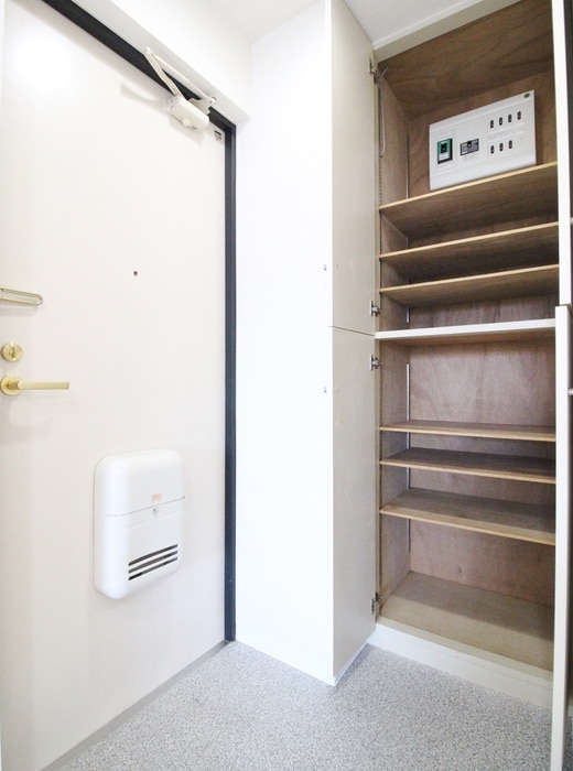 物件内観写真19　(玄関)