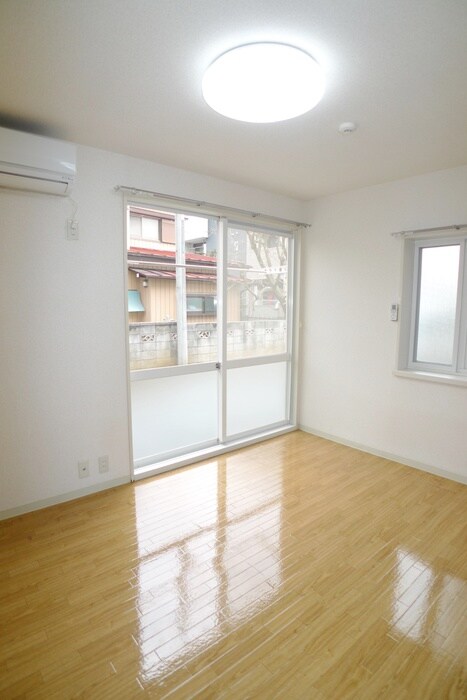 物件内観写真6　(居室)