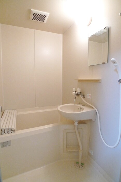 物件内観写真9　(バス／シャワールーム等)