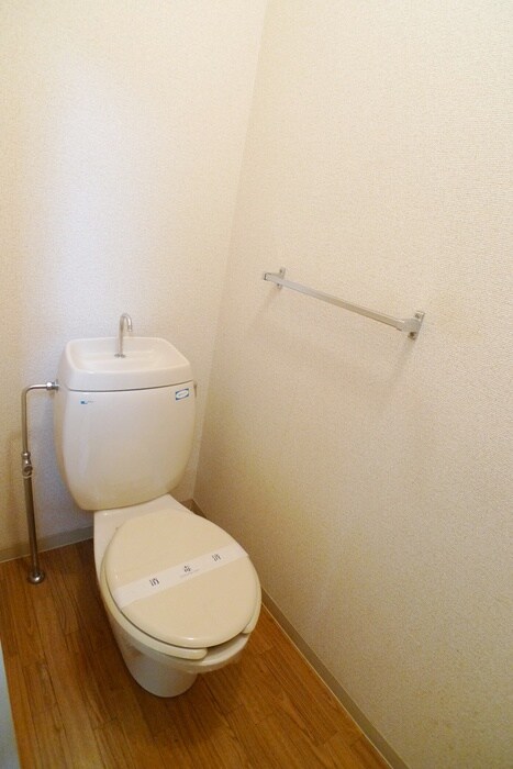 物件内観写真11　(トイレ)