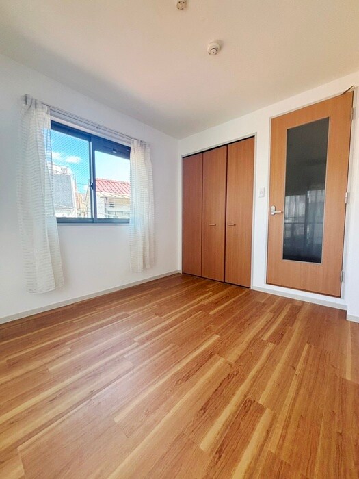 物件内観写真9　(居室)