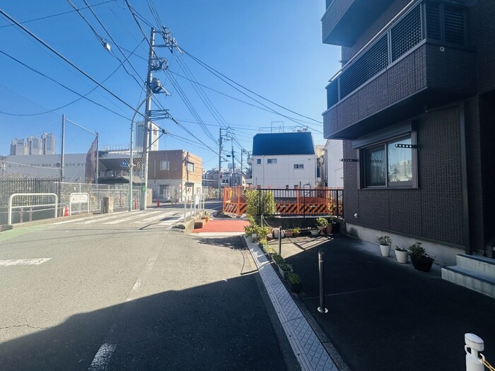 物件外観写真5　(周辺環境)