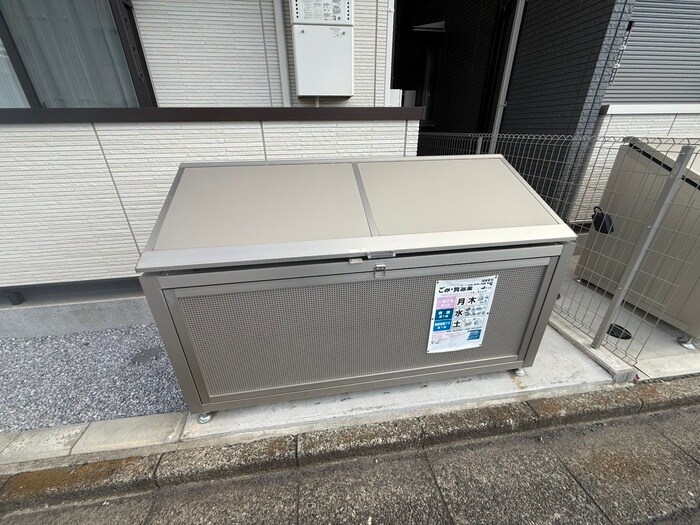 物件外観写真4　(建物設備)