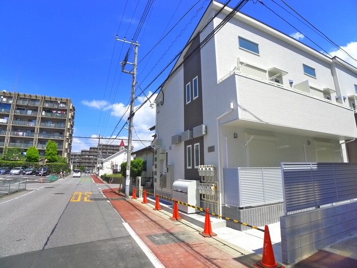 物件外観写真4　(周辺環境)