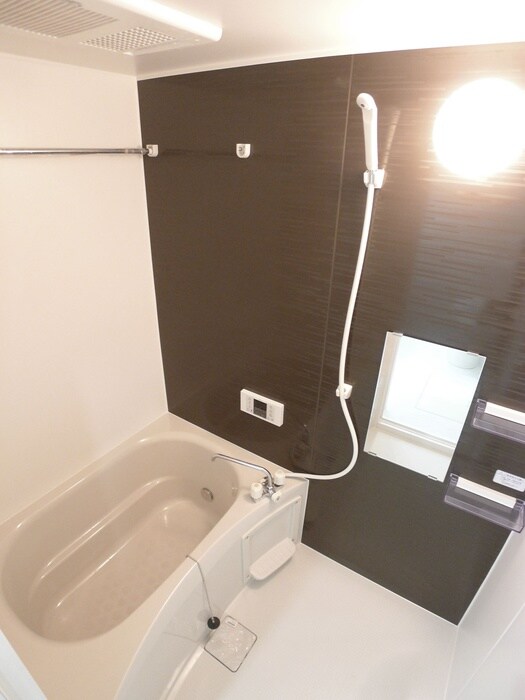 物件内観写真10　(バス／シャワールーム等)