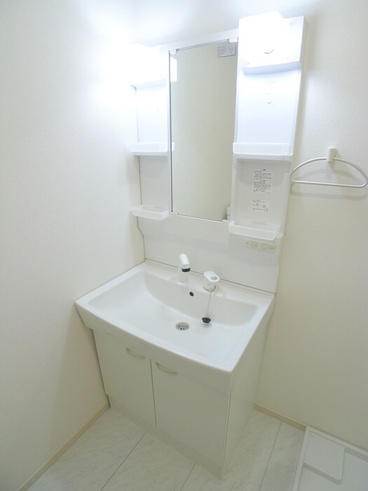 物件内観写真11　(洗面)