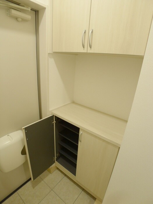 物件内観写真19　(靴箱)