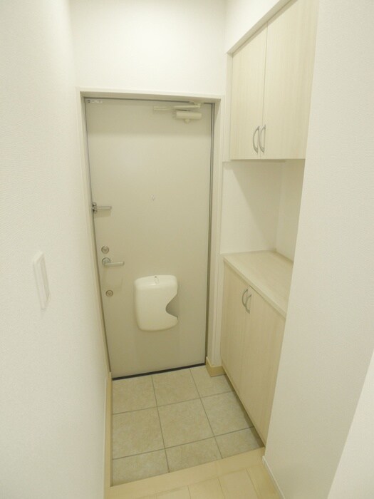 物件内観写真20　(玄関)