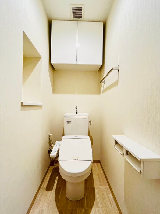 物件内観写真14　(トイレ)