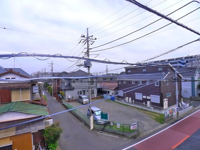 物件内観写真20　(室内からの展望)