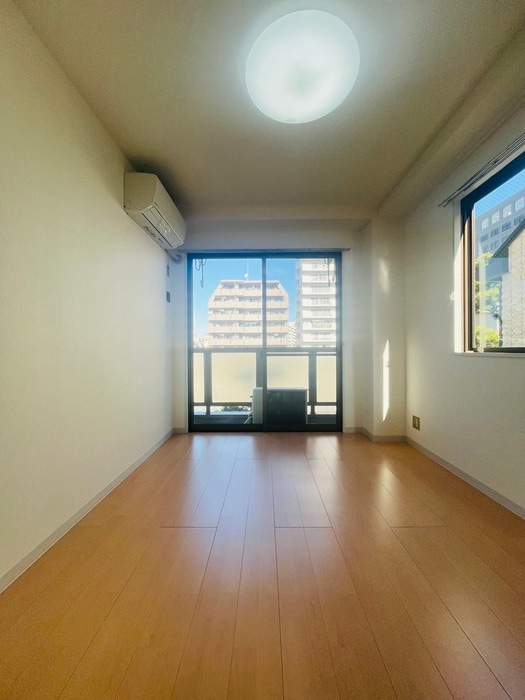 ﾒｿﾞﾝｸﾚｰﾙの居室