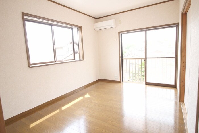 物件内観写真6　(居室)