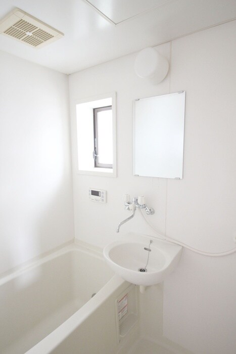 物件内観写真12　(バス／シャワールーム等)