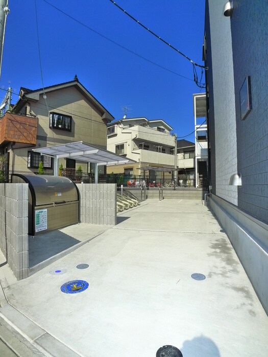 物件外観写真4　(建物設備)