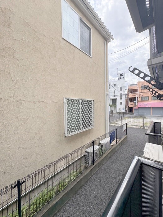 物件内観写真19　(室内からの展望)