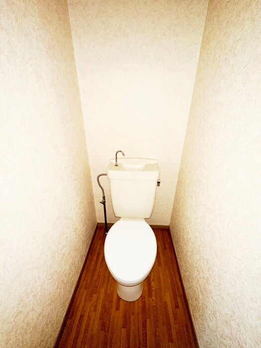 物件内観写真12　(トイレ)