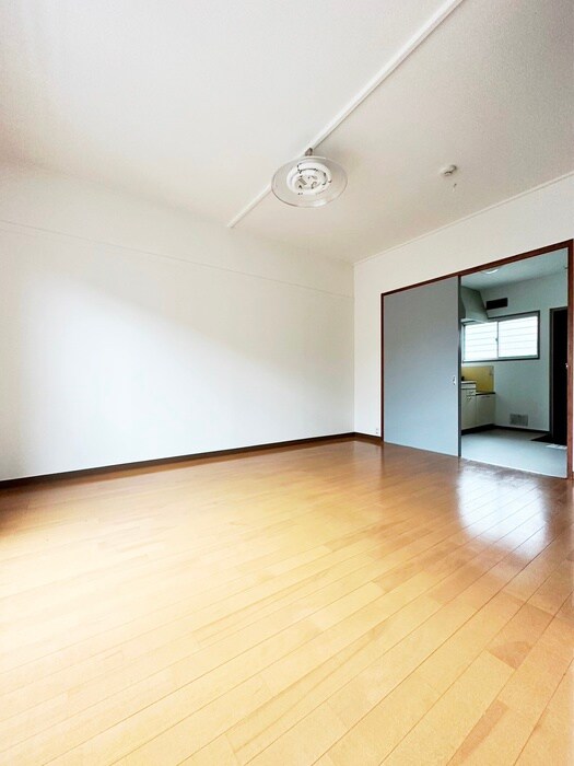 物件内観写真18　(居室)