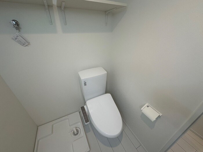 物件内観写真11　(トイレ)