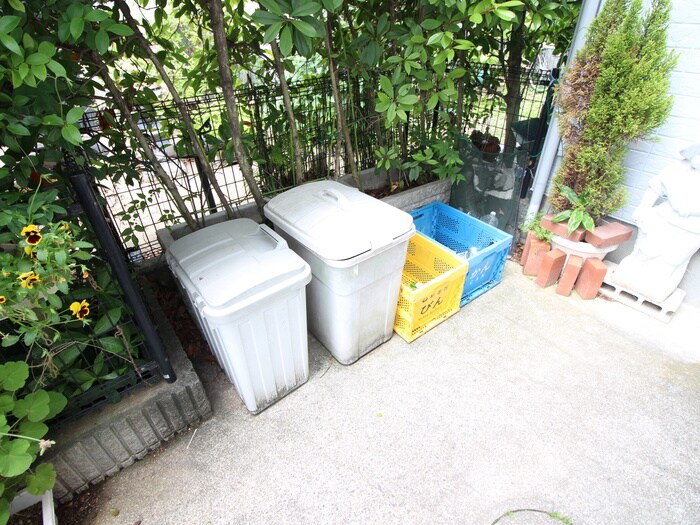 物件外観写真6　(建物設備)