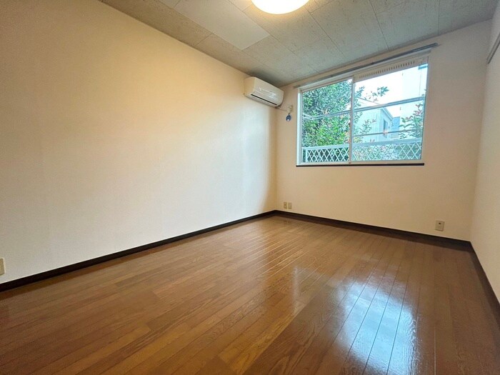 物件内観写真19　(居室)