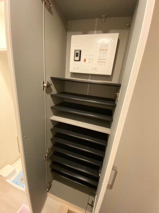 物件内観写真18　(靴箱)