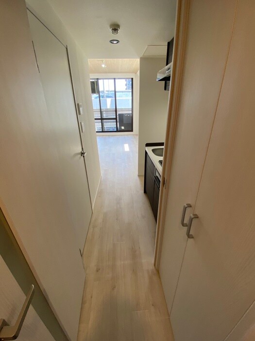 物件内観写真18　(廊下)