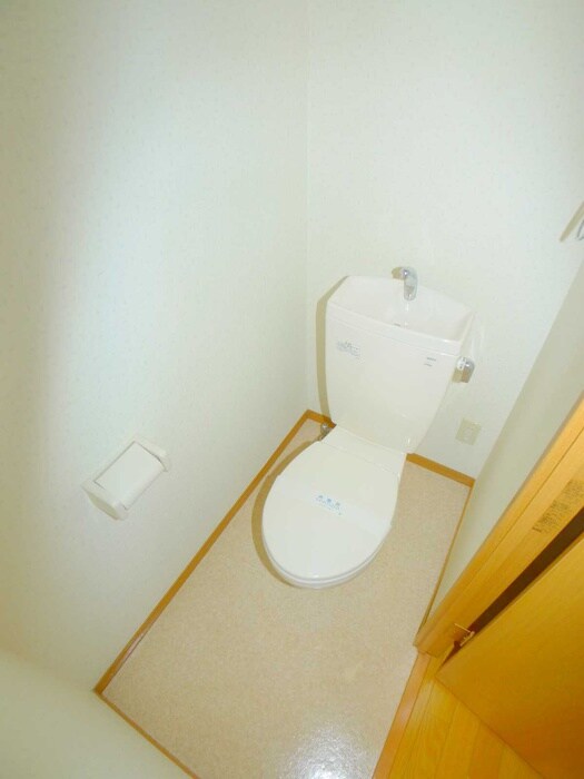 物件内観写真18　(トイレ)