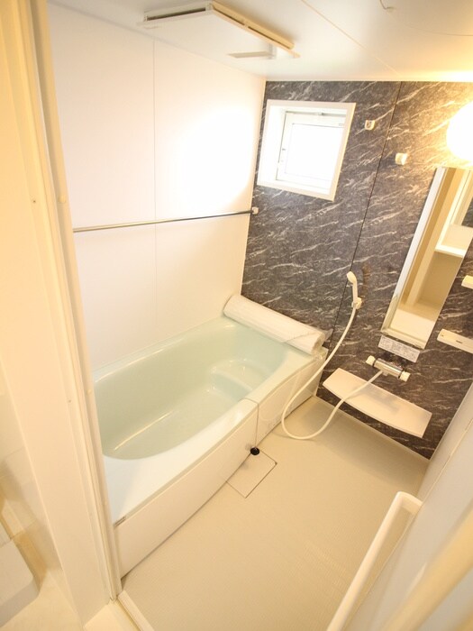 物件内観写真12　(バス／シャワールーム等)