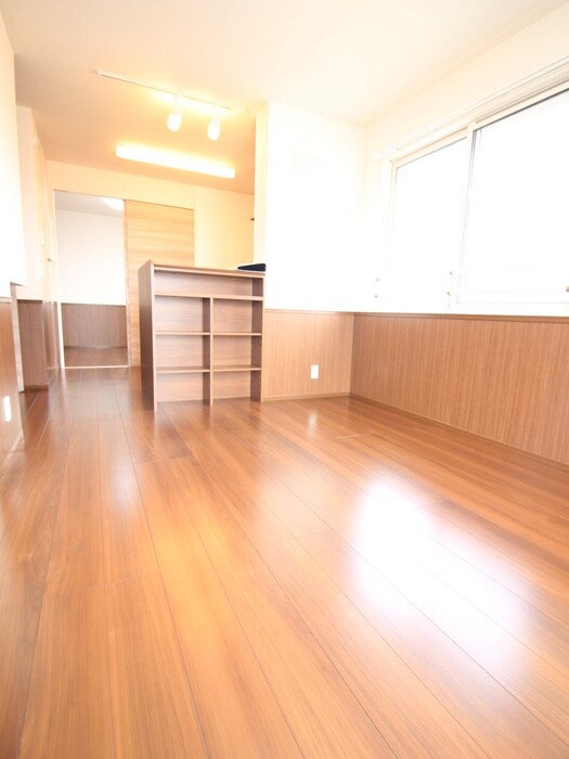 物件内観写真18　(居室)